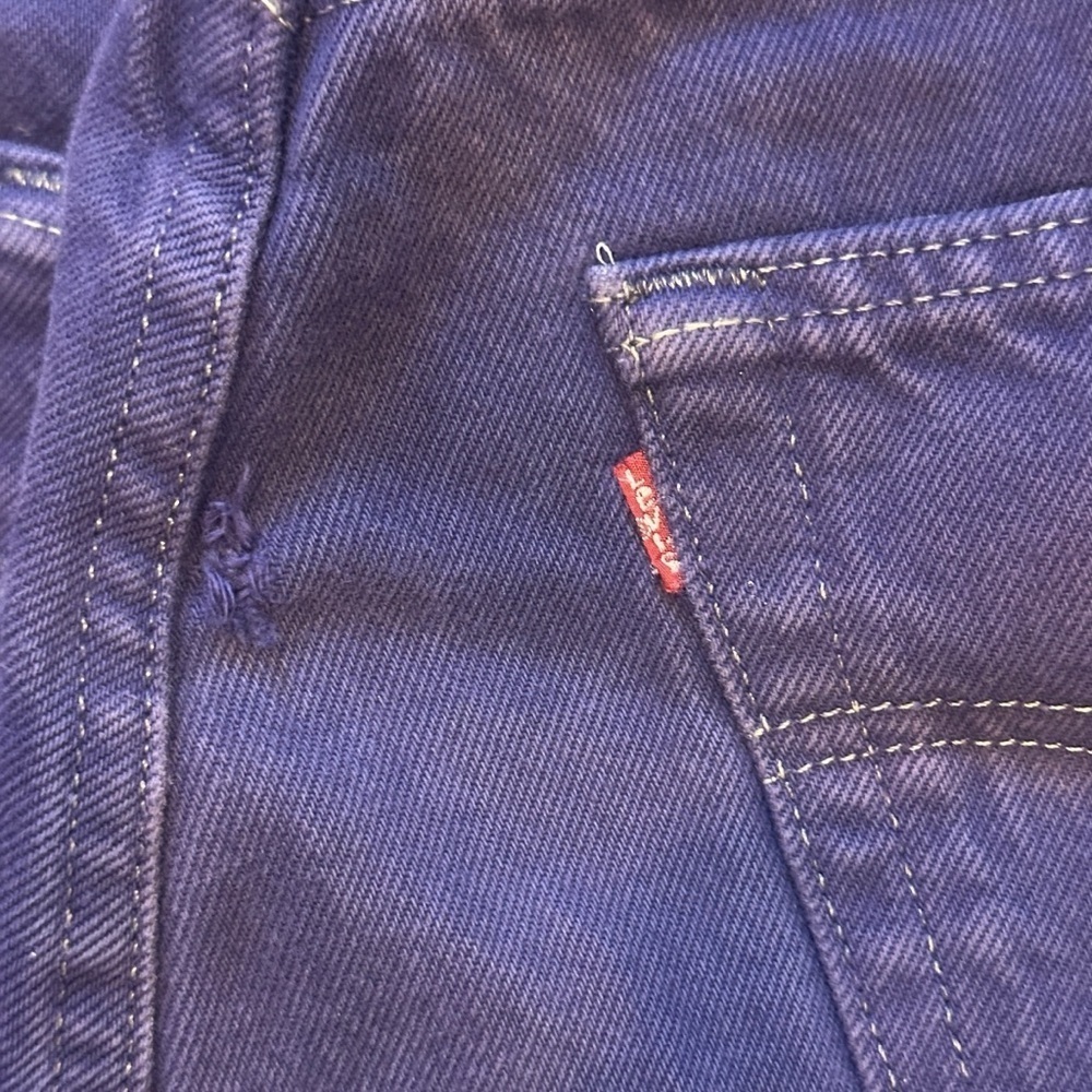 Vintage 1997 Levi’s 501 Purple Denim Made in USA Straight Leg Womens Jeans 33x32 - Picture 9 of 9